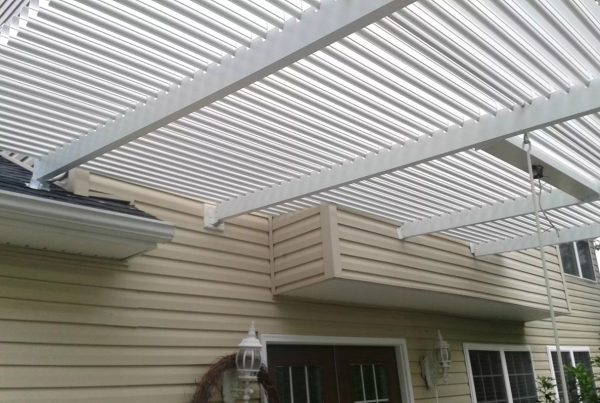 Pergolas Benefits & What are Pergolas made of?